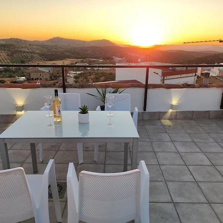 Villa La Martela De Fuentes Casa De Diseno Rural à Fuentes de León Extérieur photo