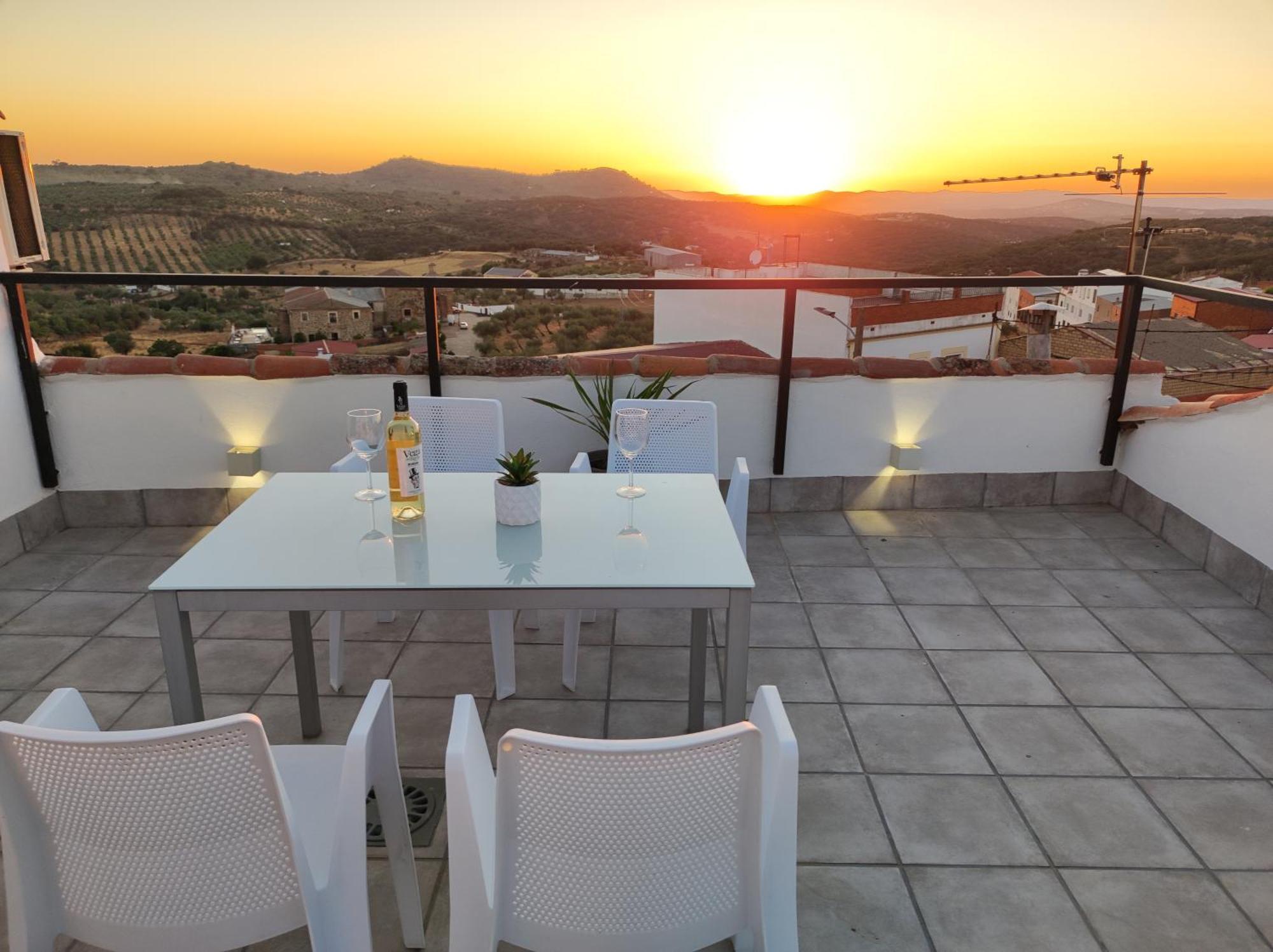Villa La Martela De Fuentes Casa De Diseno Rural à Fuentes de León Extérieur photo